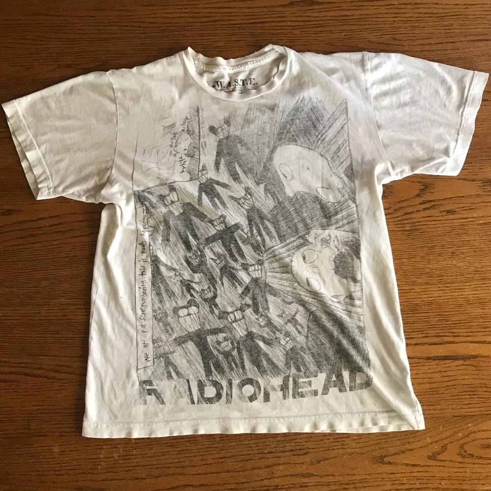⛔️SOLD⛔️W.A.S.T.E Radiohead Band Tee